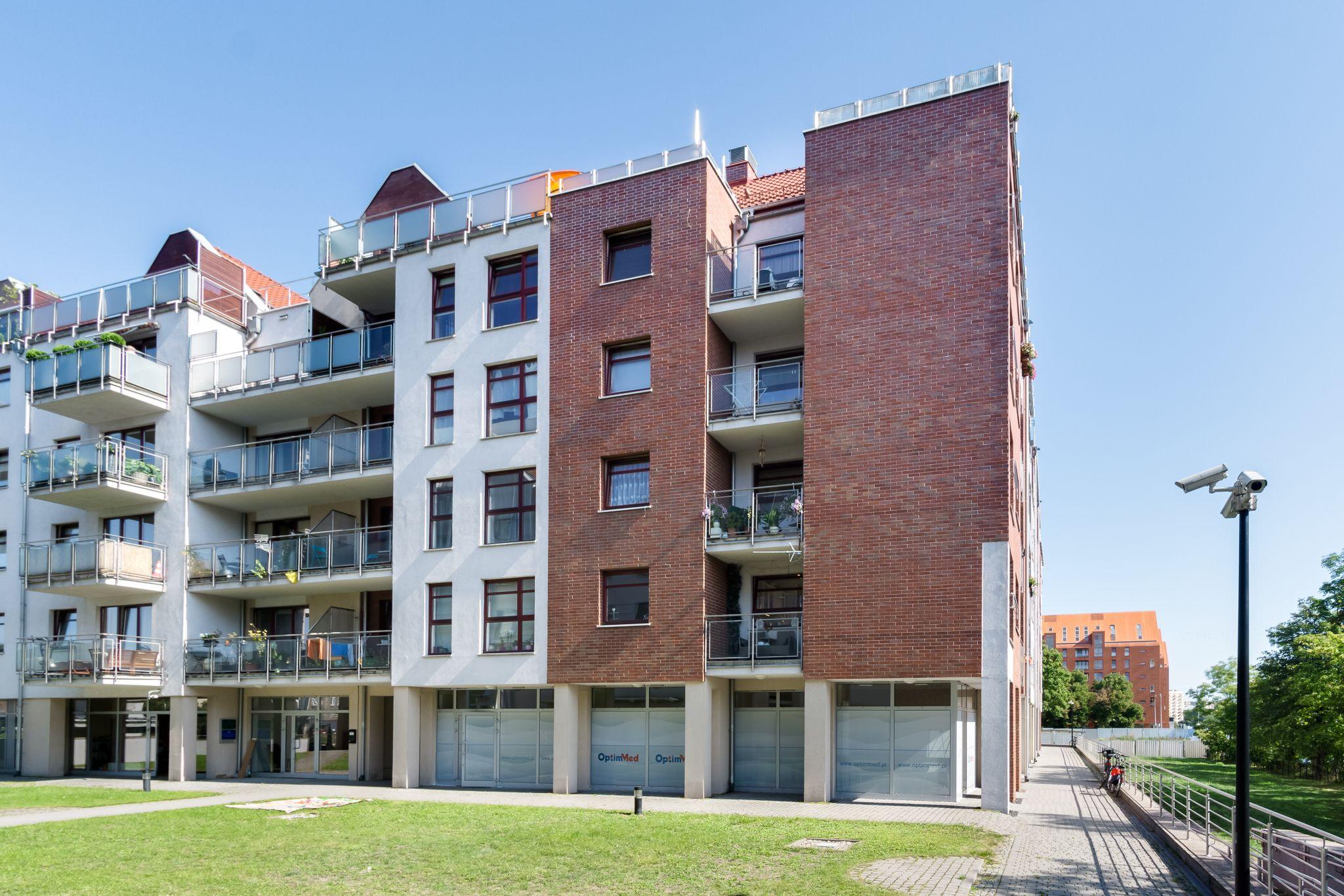 Elite Apartments By The River — Photos 2
